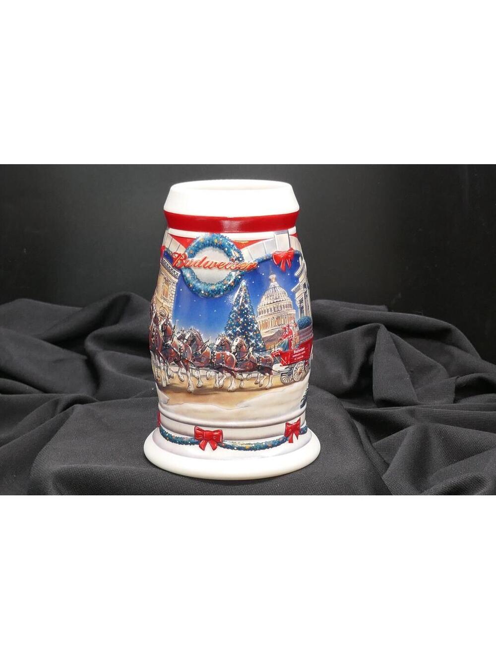 Year 2000 Budweiser Christmas Beer Stein – Limited Edition Clydesdales